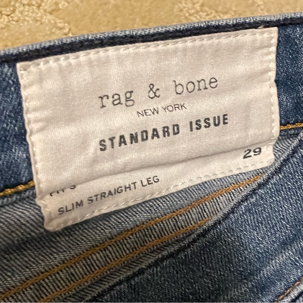 Rag and bone men’s jeans size 29 slim straight leg style 3. Lightly worn.